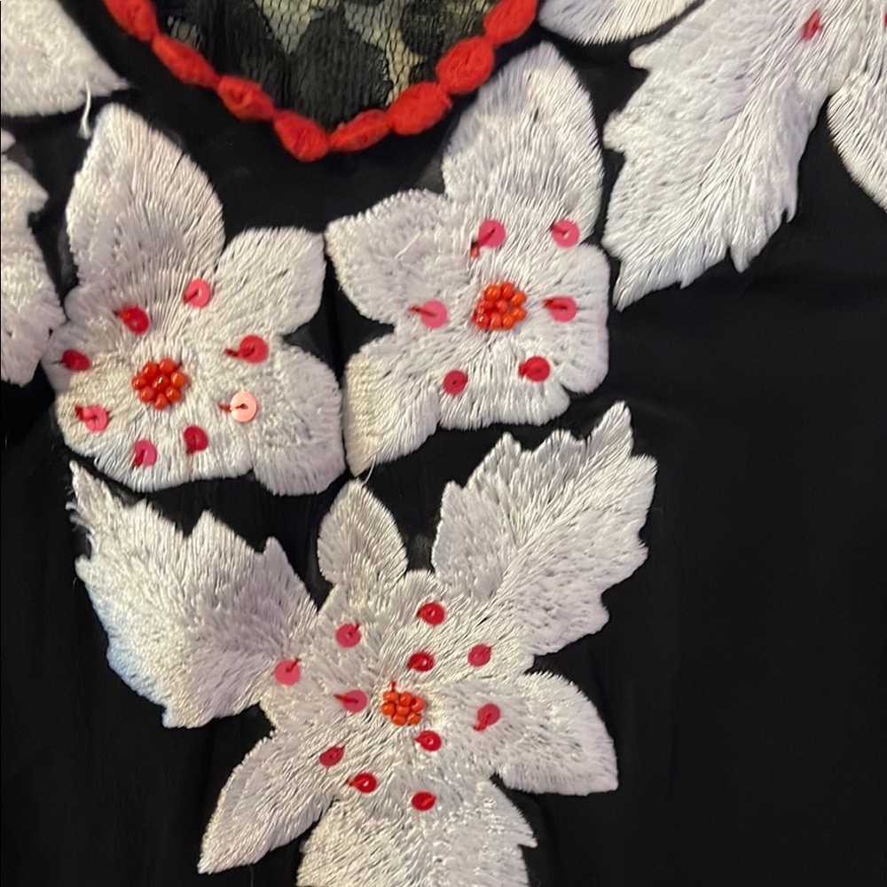 Black Lace Tunic with Floral Embroidery - Picture 3 of 7